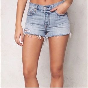 X SOLD X Levi’s 501 Shorts - Waveline - Sz 25 BNWT